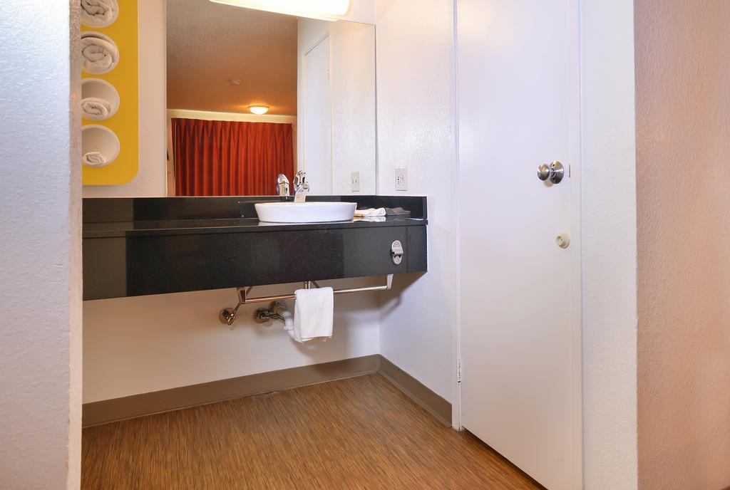 Motel 6-Saint Joseph, Mo מראה חיצוני תמונה